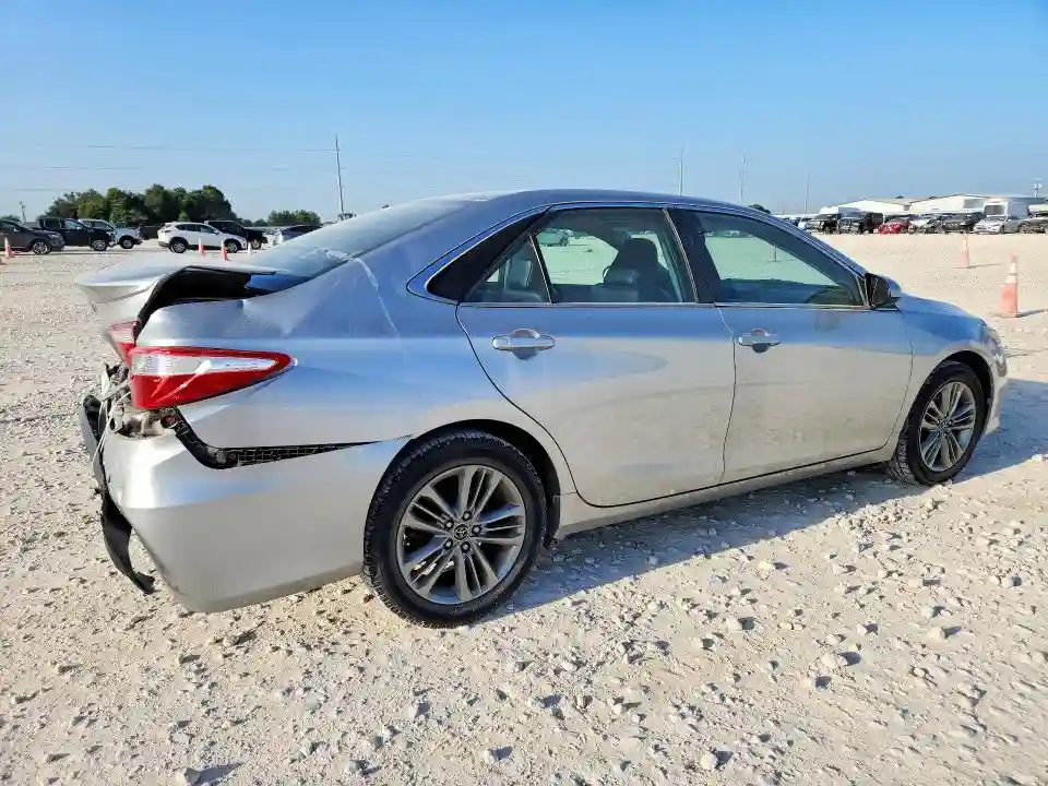 4T1BF1FK9GU124577 2016 TOYOTA CAMRY-2