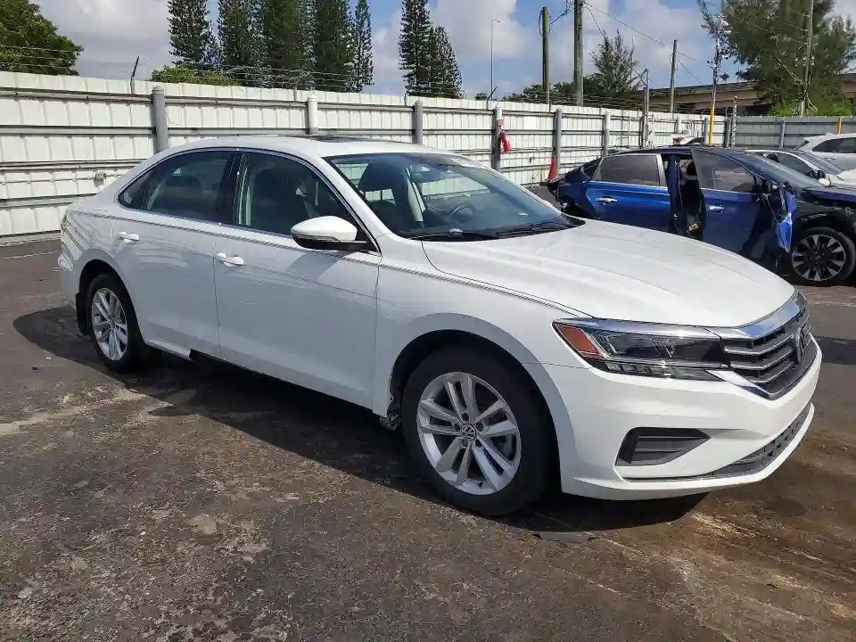 1VWWA7A3XLC011628 2020 VOLKSWAGEN PASSAT-3
