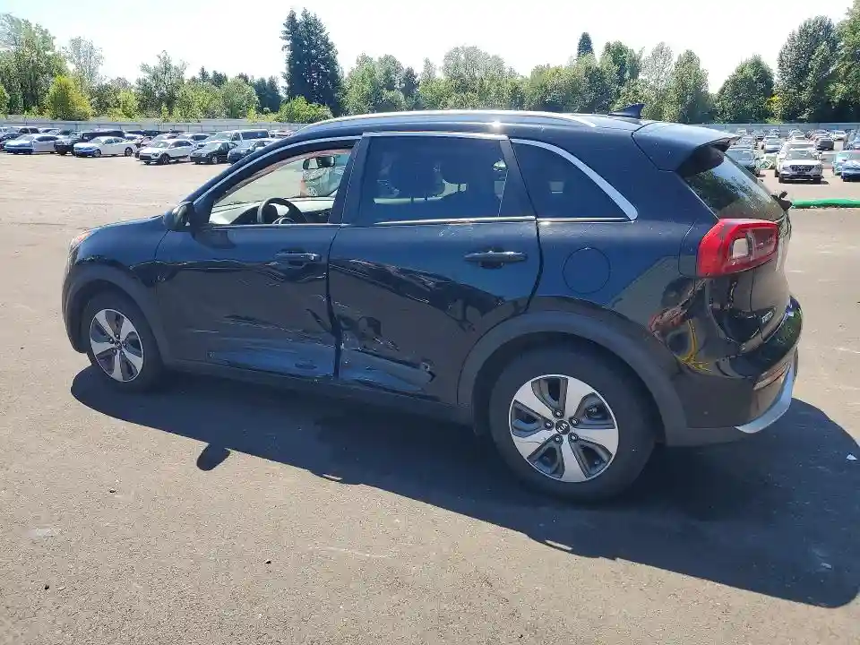 KNDCB3LC8H5084453 2017 KIA NIRO-1