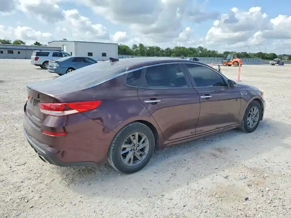 5XXGT4L34KG339834 2019 KIA OPTIMA-2