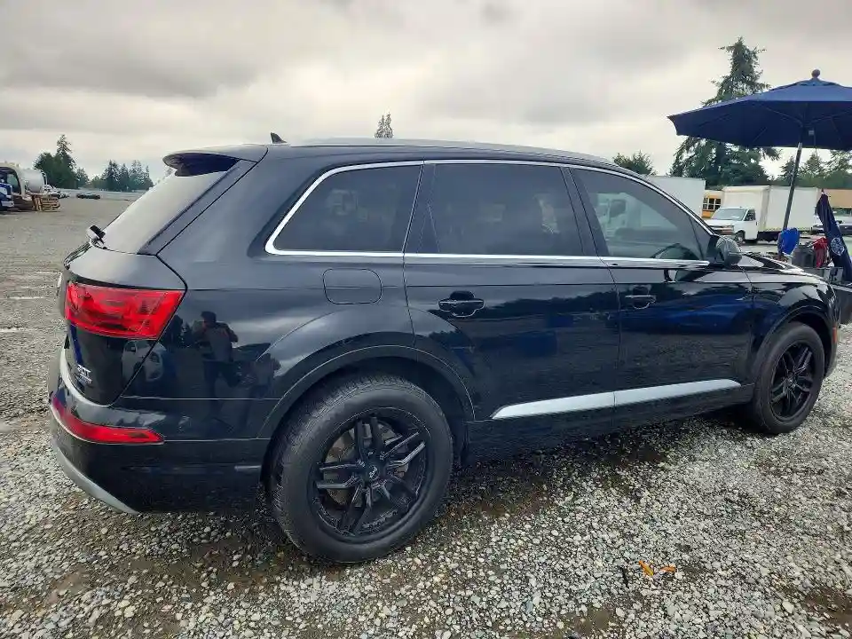 WA1LAAF70JD015493 2018 AUDI Q7-2