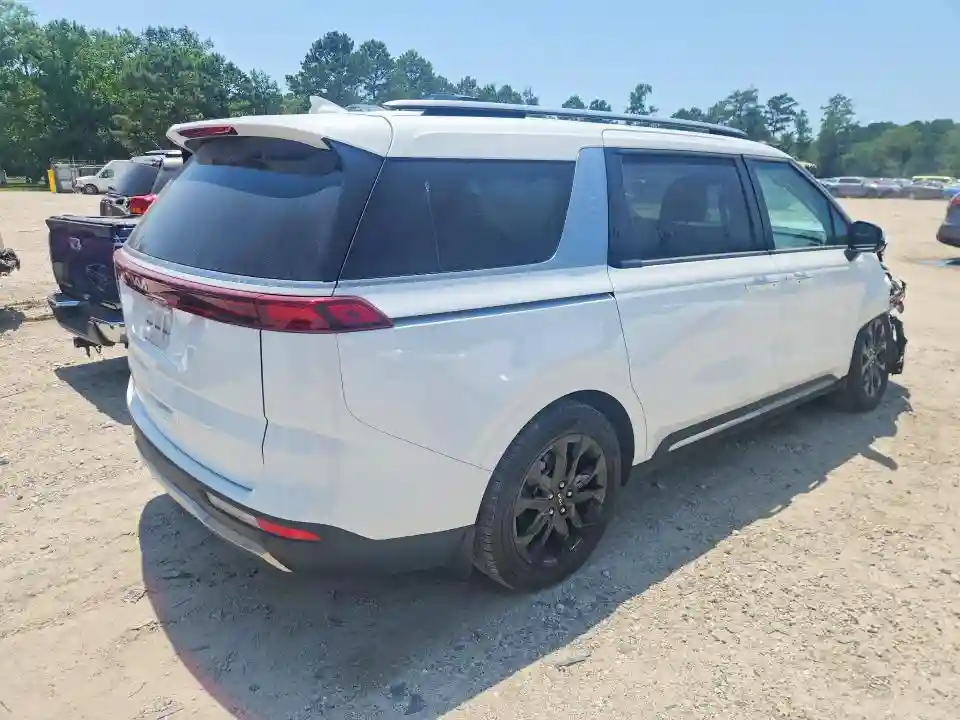 KNDNE5H38R6337755 2024 KIA CARNIVAL S-2
