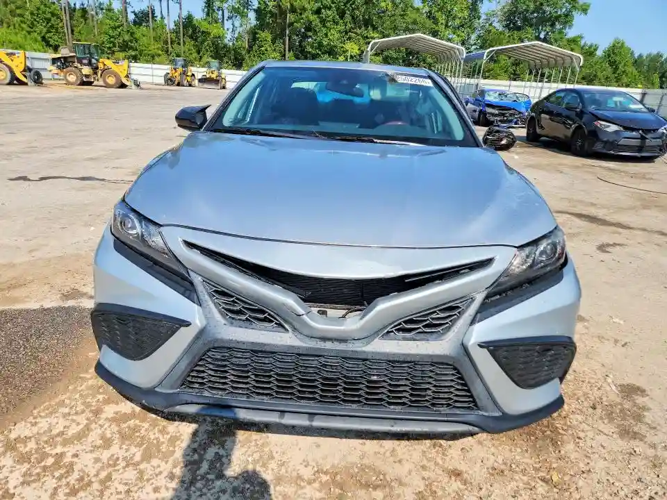 4T1G11AK0MU520615 2021 TOYOTA CAMRY-4