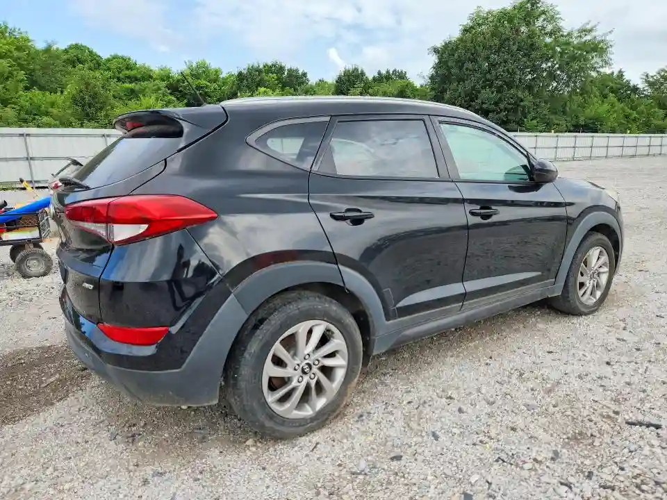 KM8J3CA41GU145920 2016 HYUNDAI TUCSON-2