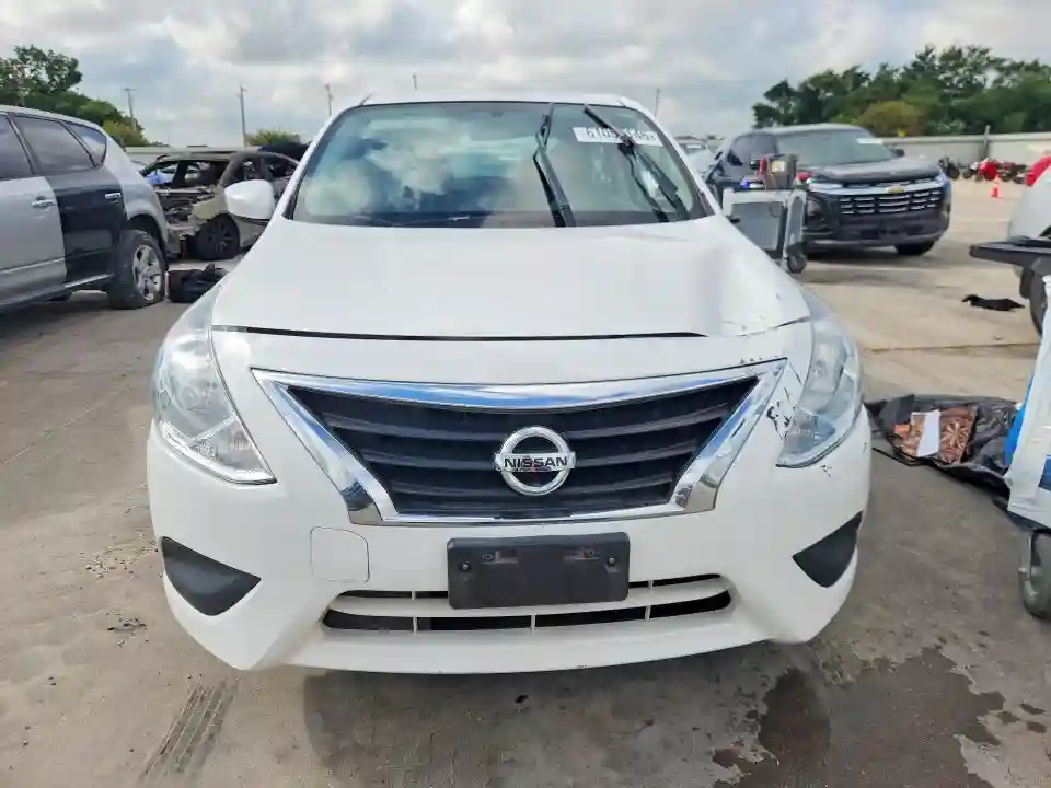3N1CN7AP0HL865216 2017 NISSAN VERSA-4