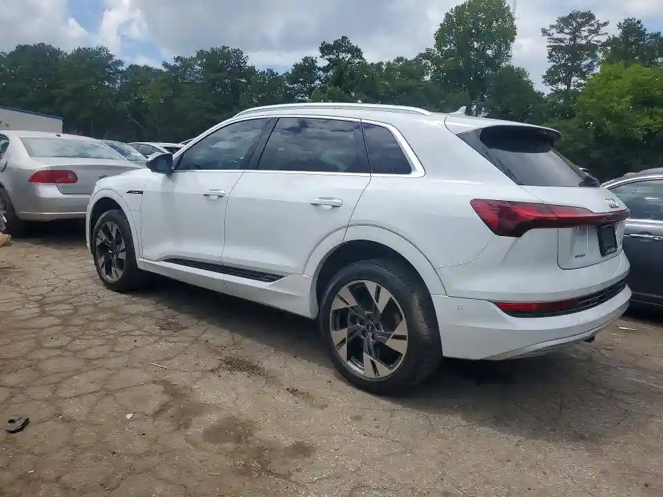 WA1LAAGEXMB024151 2021 AUDI E-TRON-1