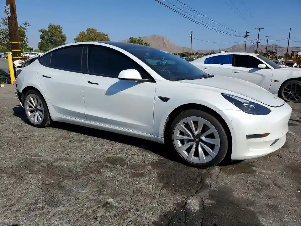 5YJ3E1EB2MF877465 2021 TESLA MODEL 3-3