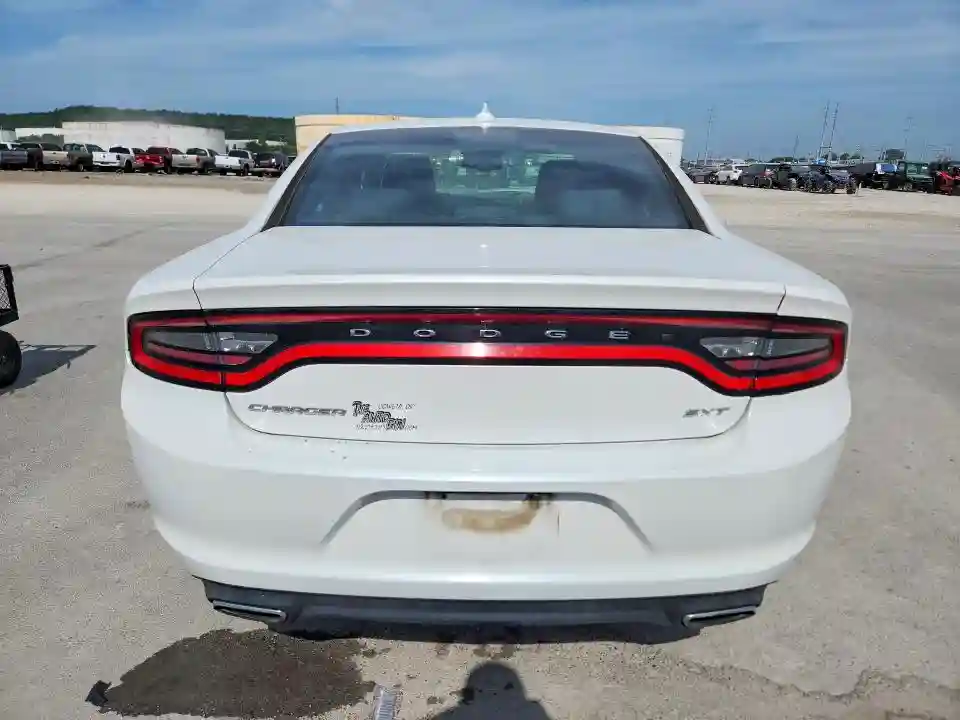 2C3CDXHG0FH805744 2015 DODGE CHARGER-5