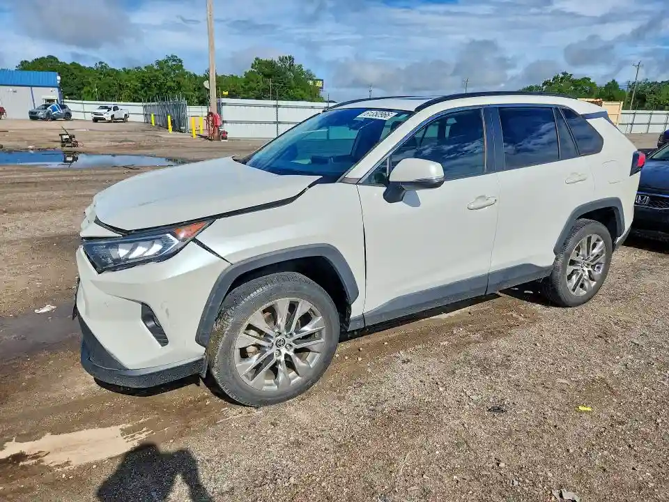 2T3A1RFV7MW181740 2021 TOYOTA RAV4-0