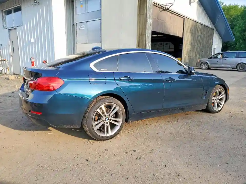 WBA4F9C37HG812289 2017 BMW 4 SERIES-2
