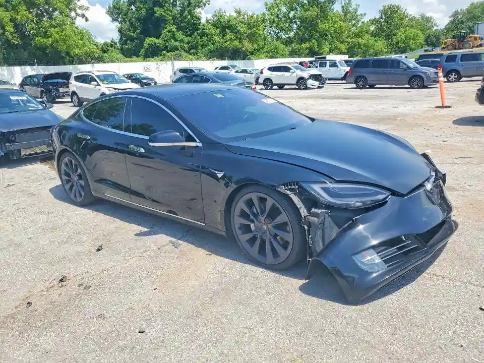 5YJSA1E23MF424415 2021 TESLA MODEL S-3