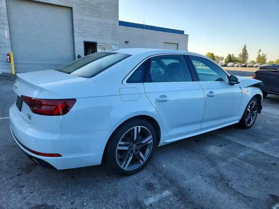 WAULMAF46JN004573 2018 AUDI A4-2