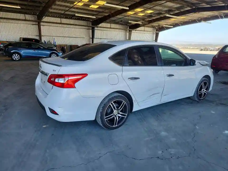 3N1AB7AP3HL655032 2017 NISSAN SENTRA-2