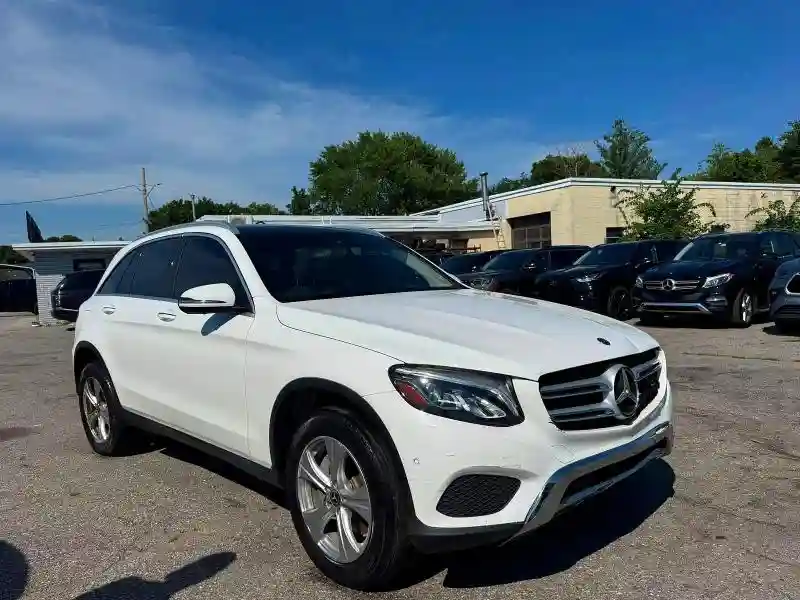 WDC0G4JB8JV016447 2018 MERCEDES-BENZ GLC-CLASS-0