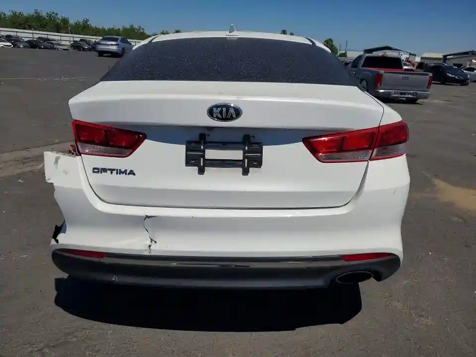 5XXGT4L30GG067046 2016 KIA OPTIMA-5