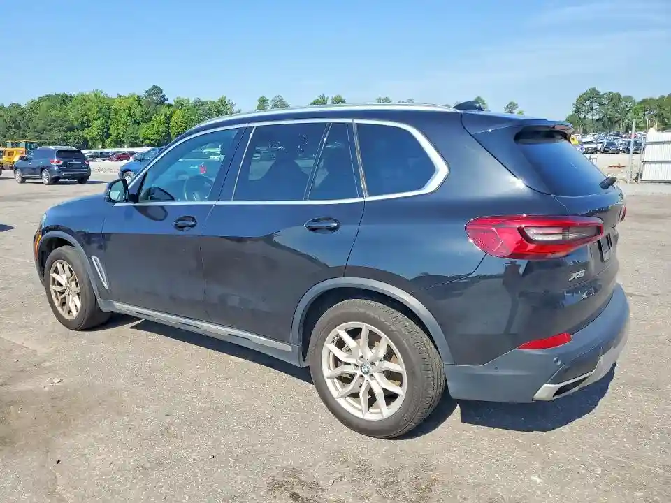 5UXCR6C54KLL35081 2019 BMW X5-1