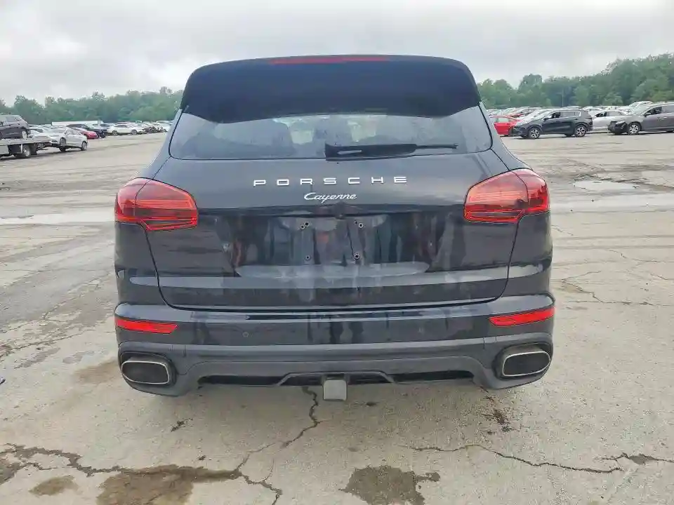 WP1AF2A24GKA40920 2016 PORSCHE CAYENNE-5