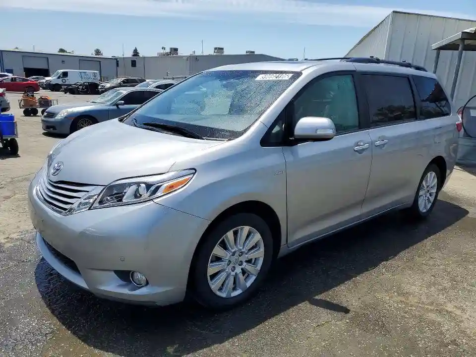 5TDDZ3DCXHS186152 2017 TOYOTA SIENNA-0