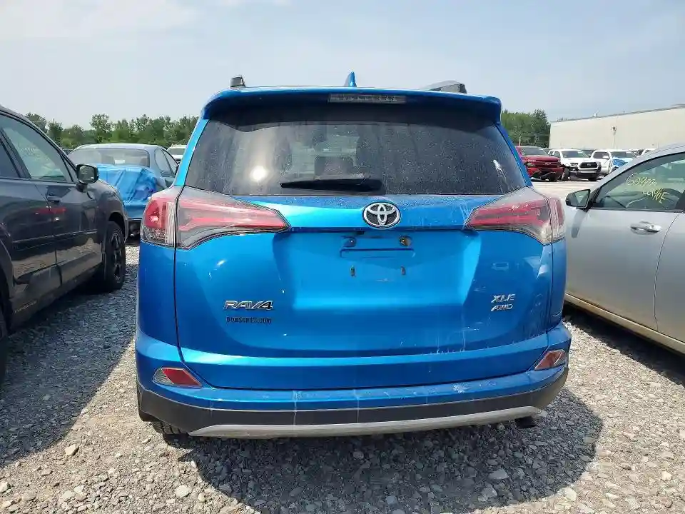 JTMRFREV2JJ720197 2018 TOYOTA RAV4-5