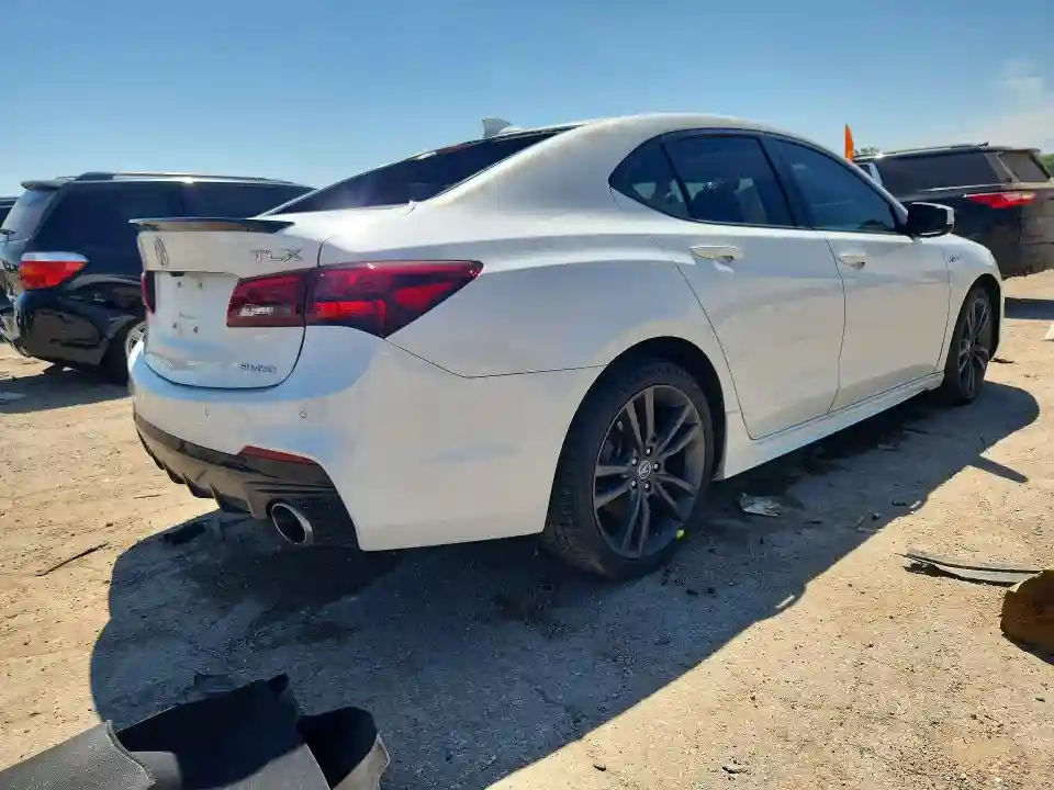 19UUB3F67JA000826 2018 ACURA TLX-2