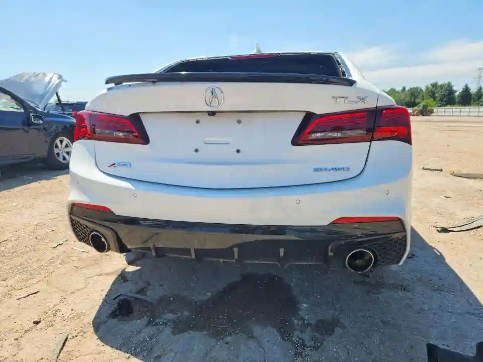 19UUB3F67JA000826 2018 ACURA TLX-5