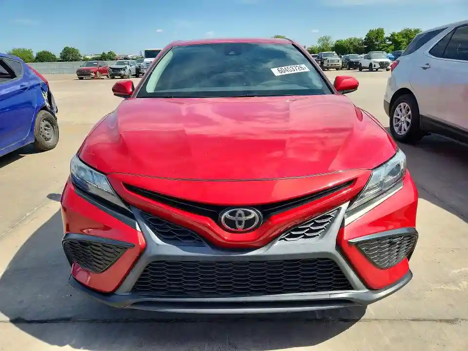 4T1G11AK1MU437646 2021 TOYOTA CAMRY-4