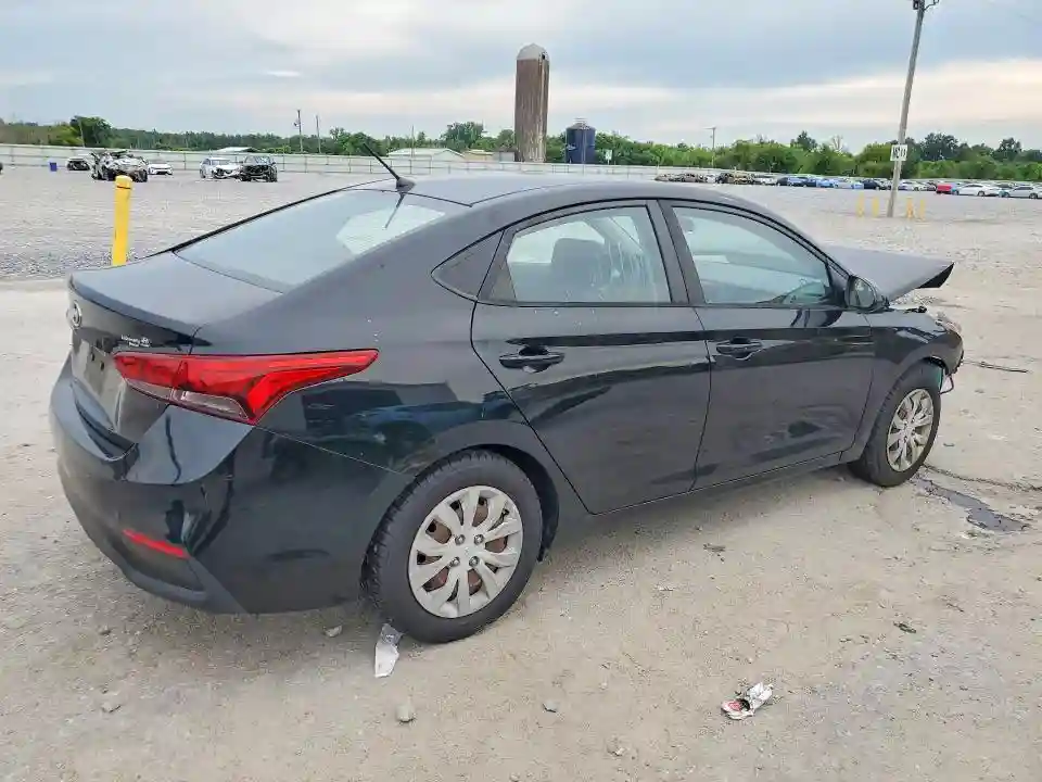 3KPC24A31KE056630 2019 HYUNDAI ACCENT-2