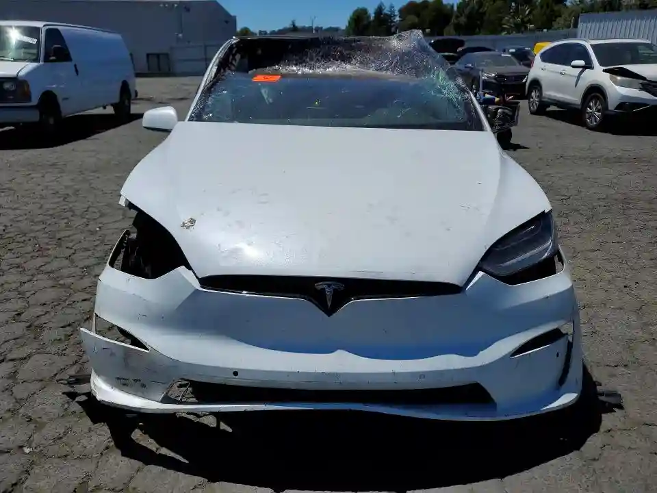 7SAXCDE52PF378790 2023 TESLA MODEL X-4