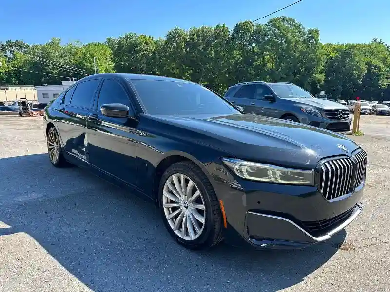 WBA7T4C07NCH73398 2022 BMW 7 SERIES-3