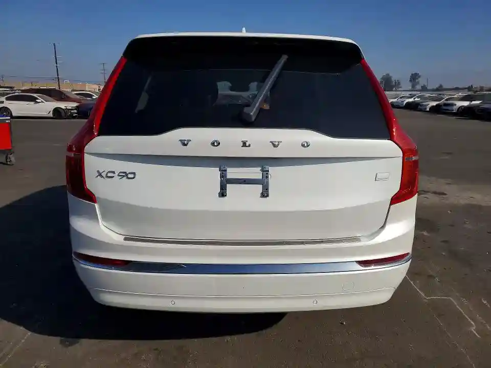 YV4H60CE0R1226777 2024 VOLVO XC90 T8 RE-5