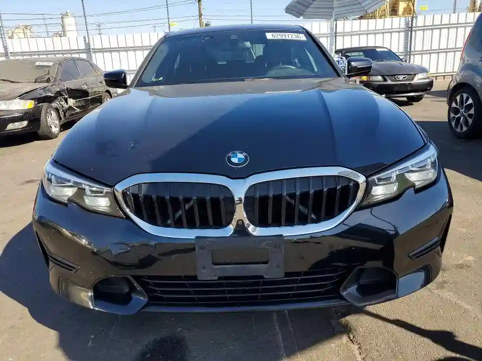 WBA5R1C54KFH13332 2019 BMW 3 SERIES-4