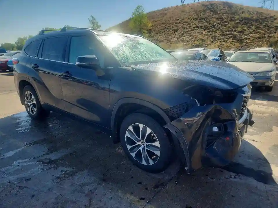 5TDHZRBH9LS514401 2020 TOYOTA HIGHLANDER-3