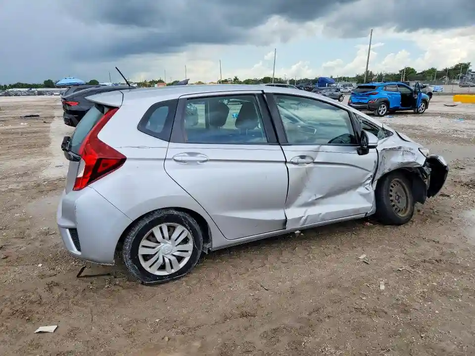 3HGGK5H58FM752543 2015 HONDA FIT-2