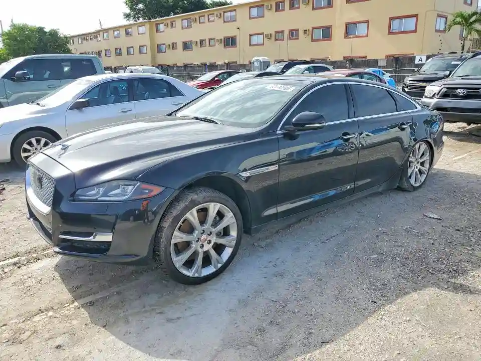 SAJWJ2GD5H8W08980 2017 JAGUAR XJ-0