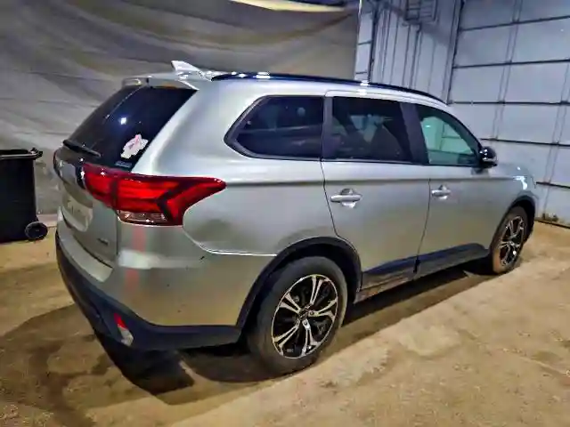 JA4AZ3A32LZ040708 2020 MITSUBISHI OUTLANDER-2