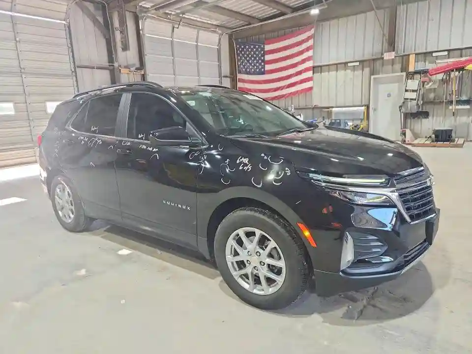 3GNAXKEV8NL109887 2022 CHEVROLET EQUINOX-3