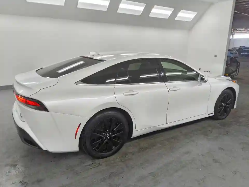 JTDAAAAA6NA004764 2022 TOYOTA MIRAI-2