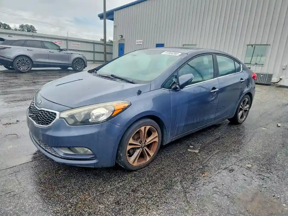KNAFZ4A8XF5263665 2015 KIA FORTE-0