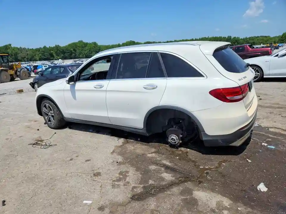 WDC0G4JB6HF196807 2017 MERCEDES-BENZ GLC-CLASS-1