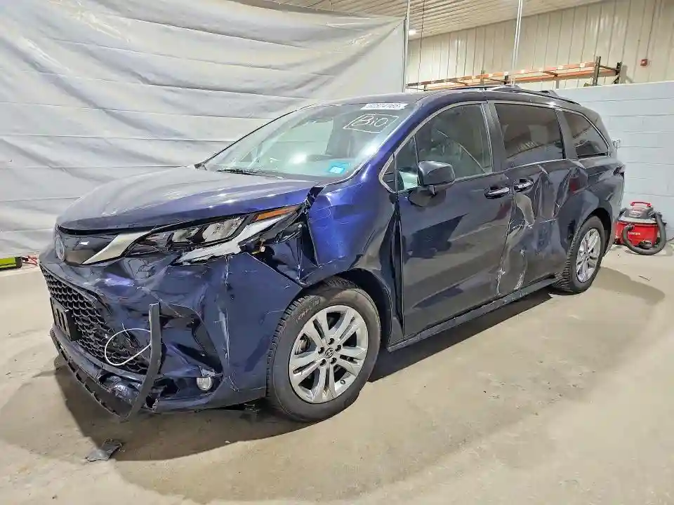 5TDDSKFC1NS040939 2022 TOYOTA SIENNA-0