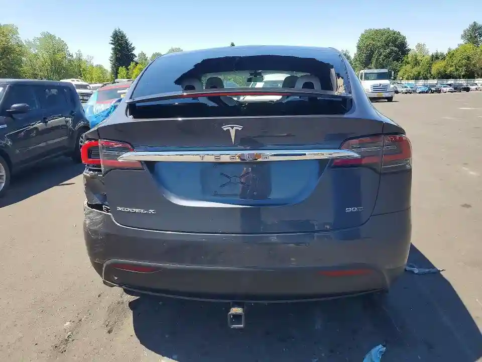 5YJXCBE24GF005502 2016 TESLA MODEL X-5