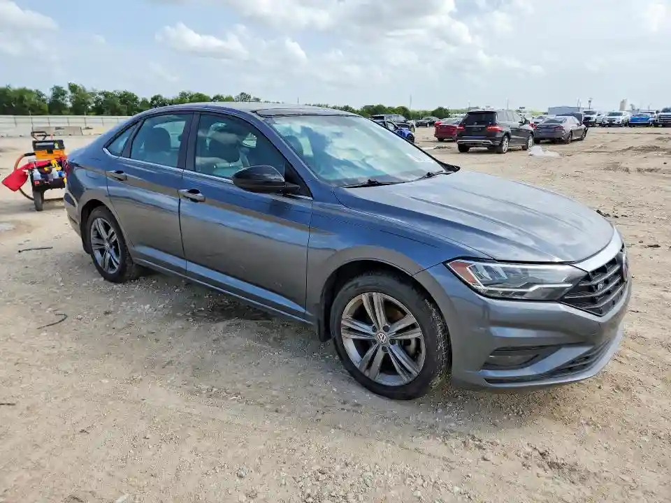3VWCB7BU0KM161719 2019 VOLKSWAGEN JETTA-3