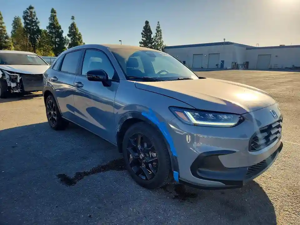3CZRZ2H5XRM786032 2024 HONDA HR-V-3