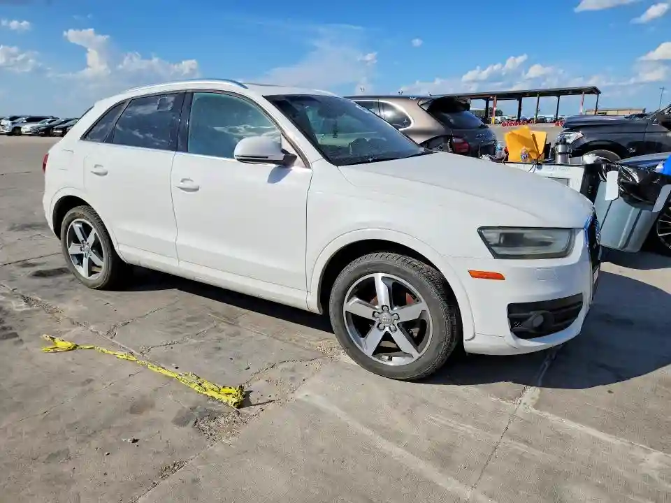 WA1EFCFS9FR006747 2015 AUDI Q3-3