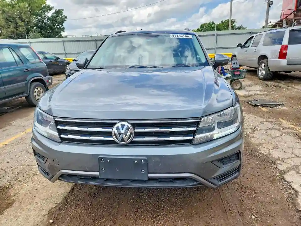 3VV3B7AX1MM071370 2021 VOLKSWAGEN TIGUAN-4