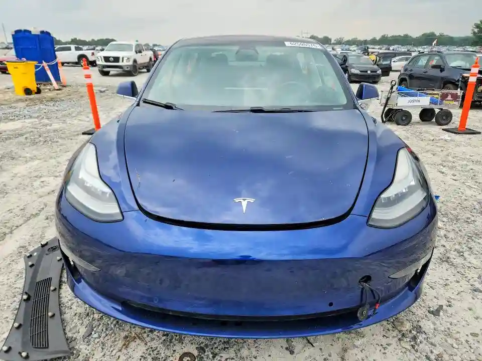 5YJ3E1EA0KF309140 2019 TESLA MODEL 3-4