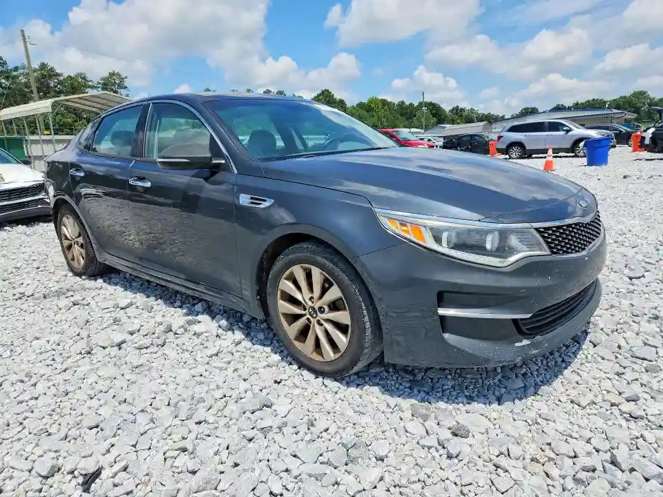 5XXGU4L34GG098684 2016 KIA OPTIMA-3