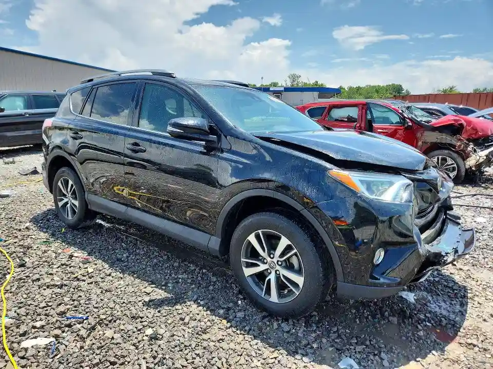 2T3WFREV8JW434312 2018 TOYOTA RAV4-3