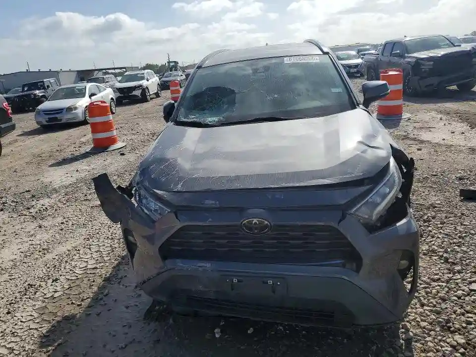 2T3W1RFV2MC090771 2021 TOYOTA RAV4-4