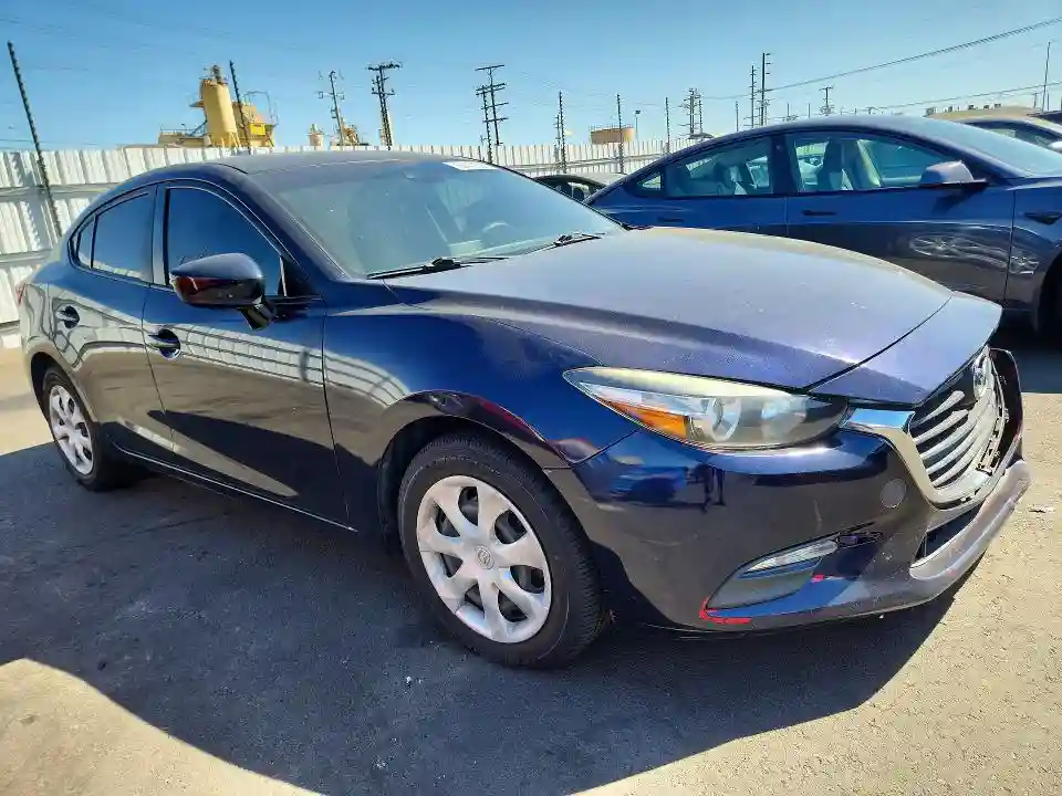 3MZBN1U78JM230968 2018 MAZDA 3-3